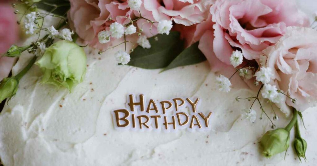 happy-birthday-wishes-in-english-hindi-style